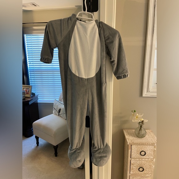 Shark Costume 2T-3T - Picture 2 of 3